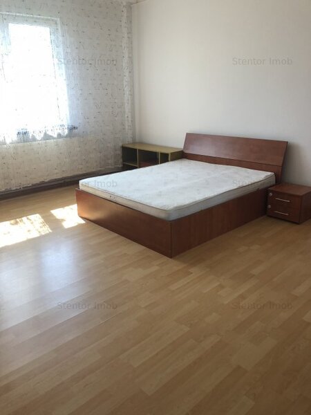 Rahova, piata, centrala proprie