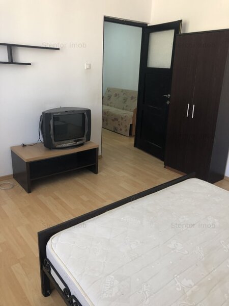 Rahova, piata, centrala proprie